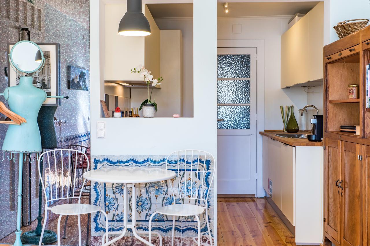 Charming Apartments In The Heart Of Lisabona Exterior foto