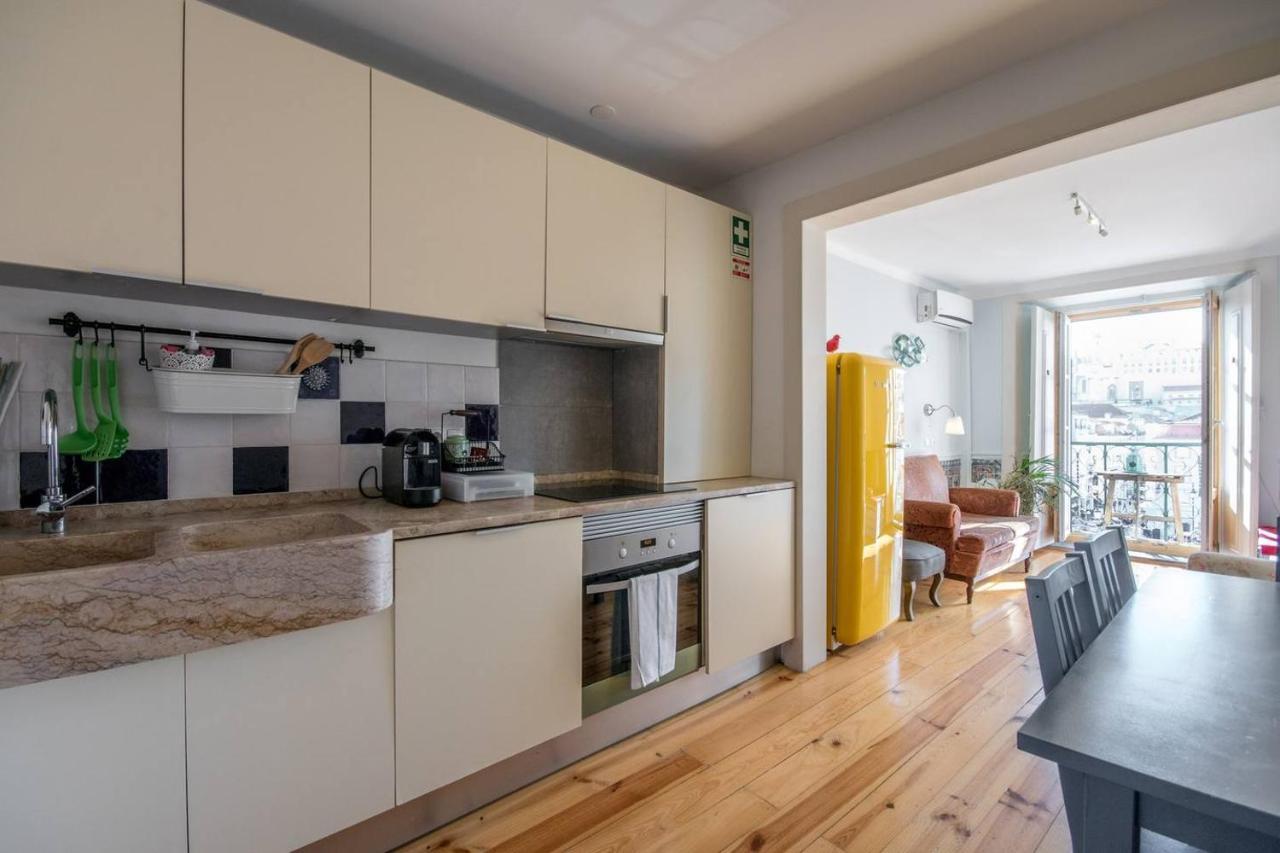 Charming Apartments In The Heart Of Lisabona Exterior foto